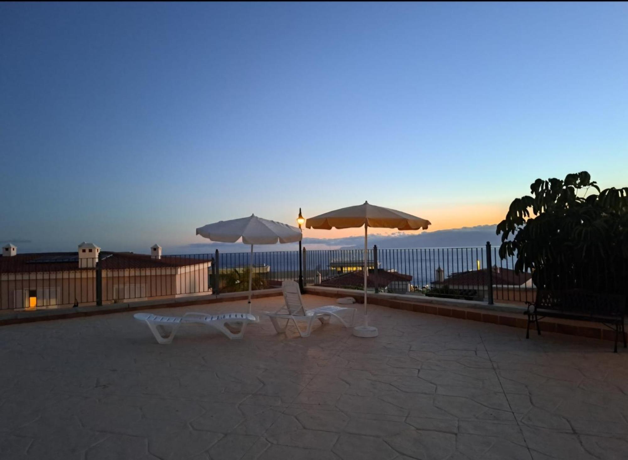 "Cathy'S Home"- Apart Luxury - Adult Only - Large Terrace Private Пуэрто-де-Сантьяго Экстерьер фото